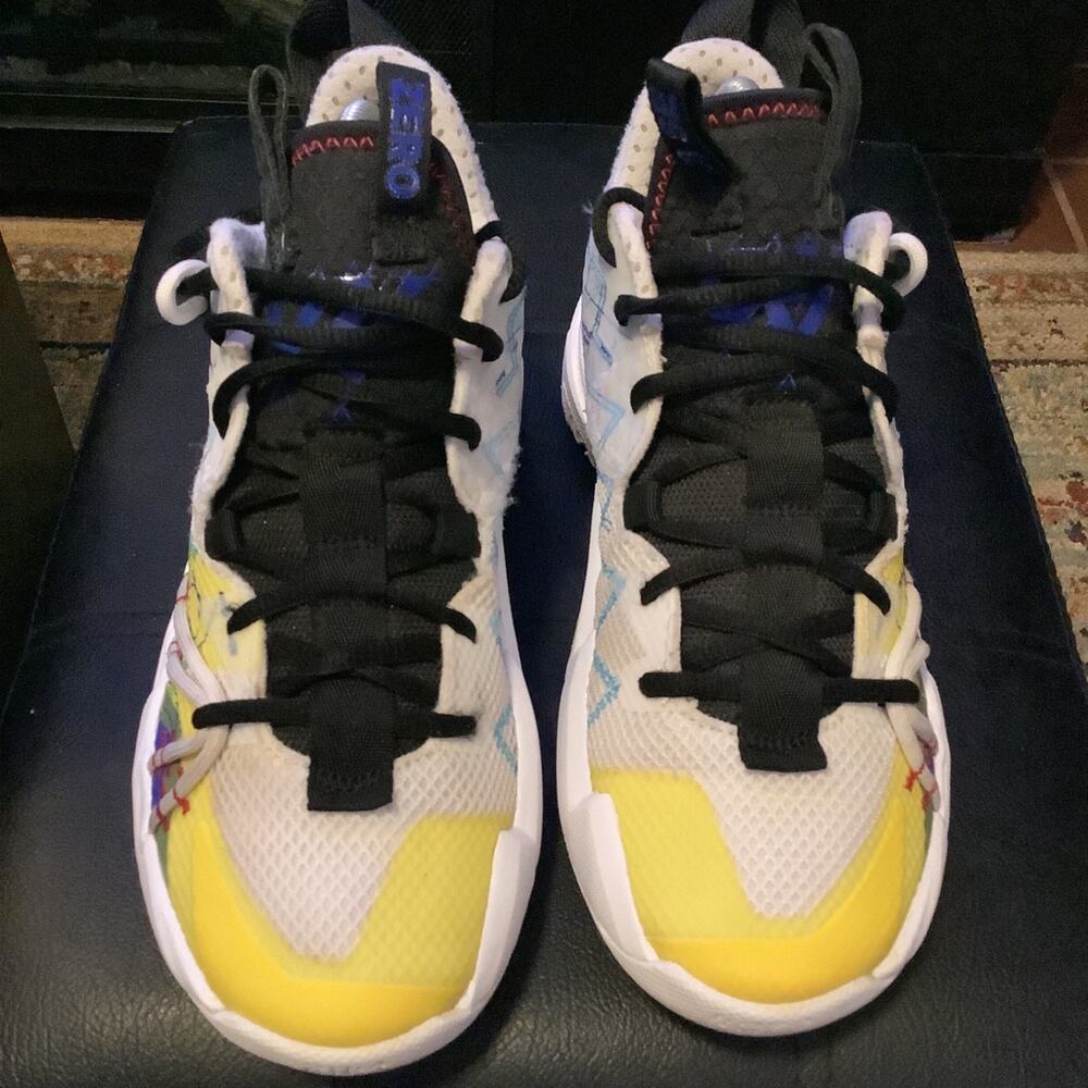 Nike Jordan Why Not Zer0.3 SE - Size Men/Youth 5Y/WMNS 6.5